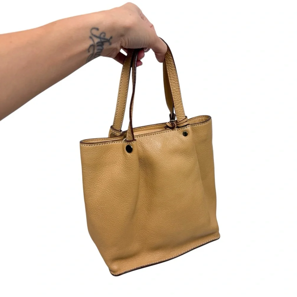 Vintage Talbots Tan Leather Small Top Handle Hobo Bag‎ Minimalist Neutral Purse